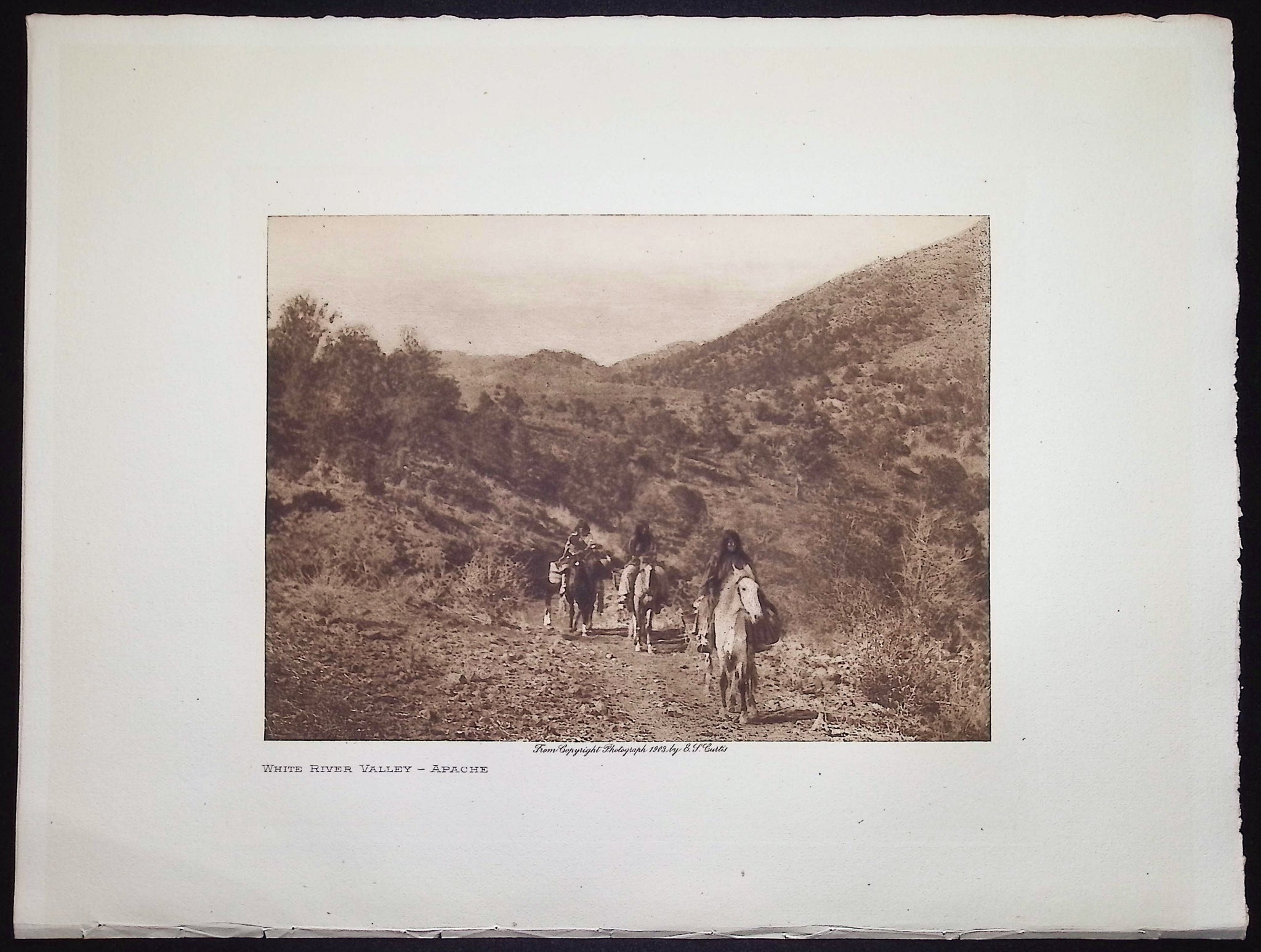 White River Valley - Apache
