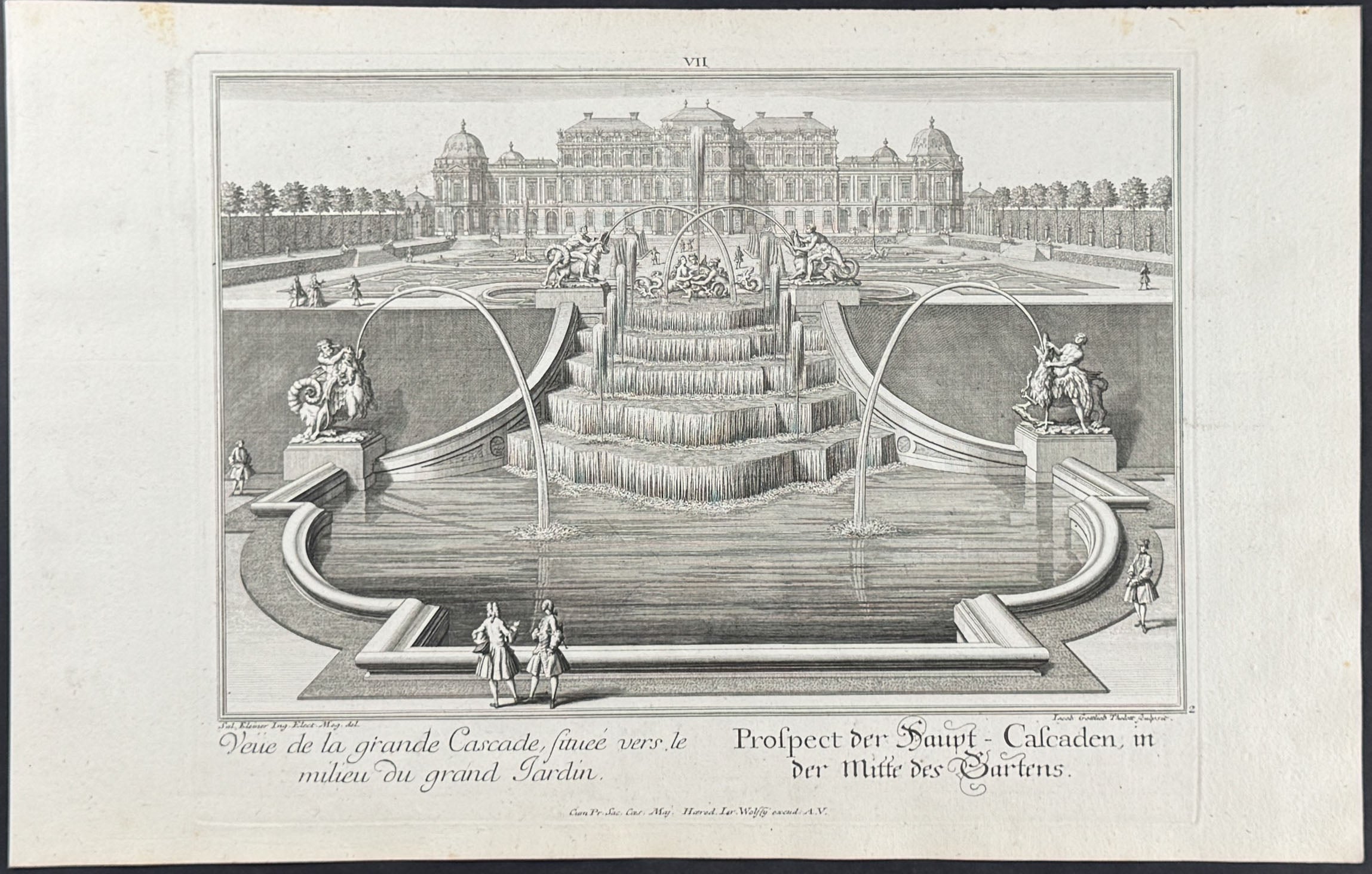 Fountain - Veue de la grande Cascade, situee vers. Le milieu du grand Jardin