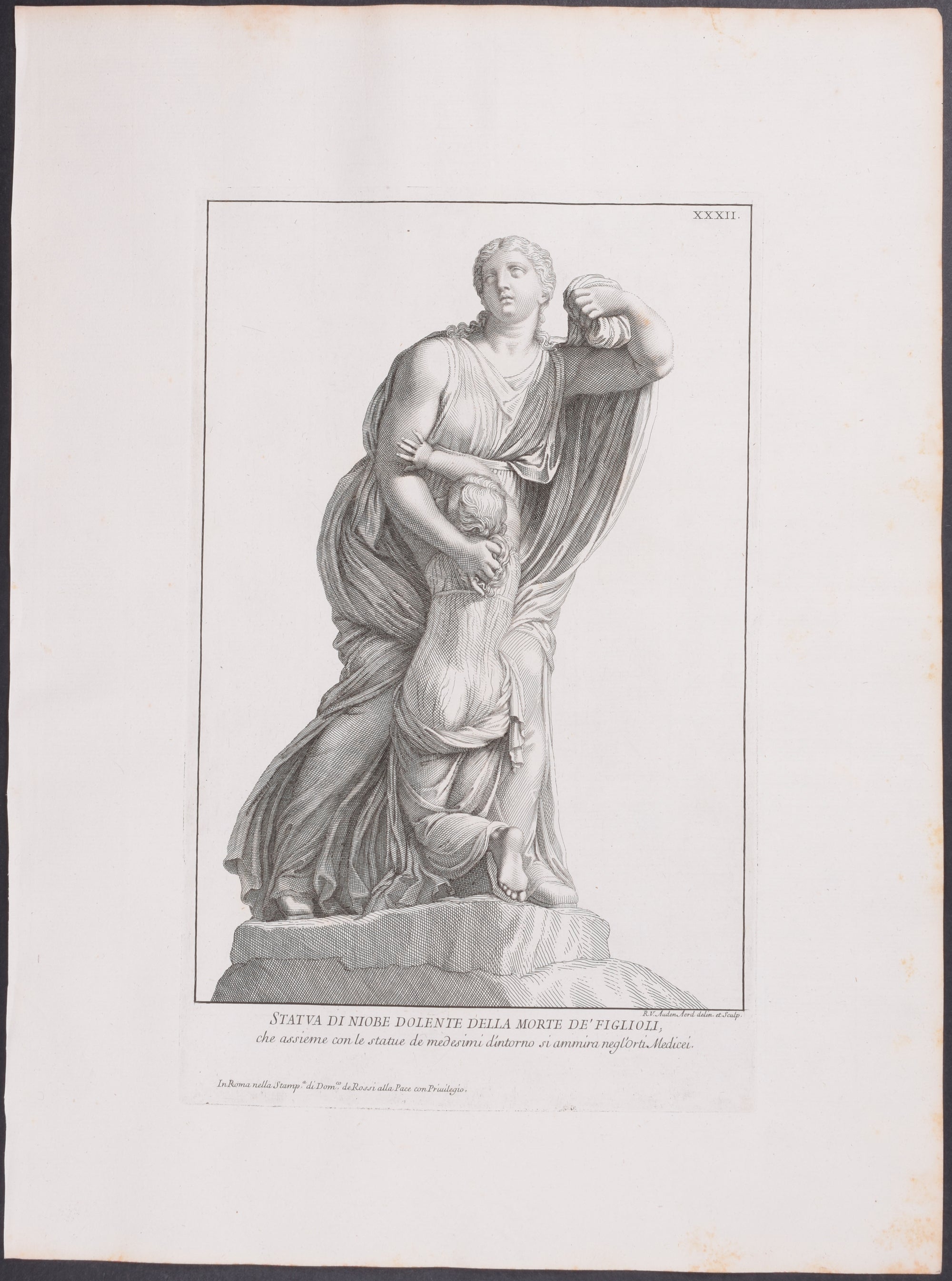 Statue - Prigioniero daco nel palazzo Farnese